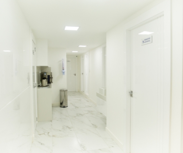 Corredor da clínica